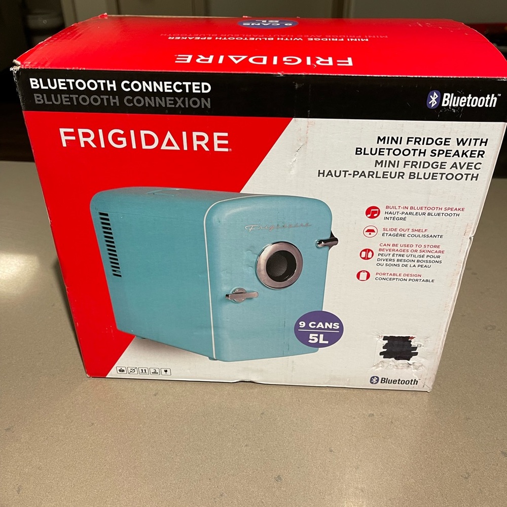 Mini Fridge with Bluetooth Speaker